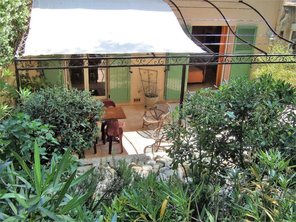 Au vallon rouge  Saint-Paul-de-Vence Extérieur photo